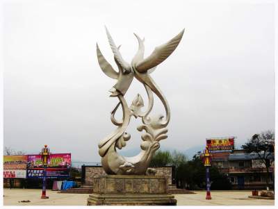 郑州雕塑厂：304不锈钢雕塑和316不锈钢雕塑有什么区别